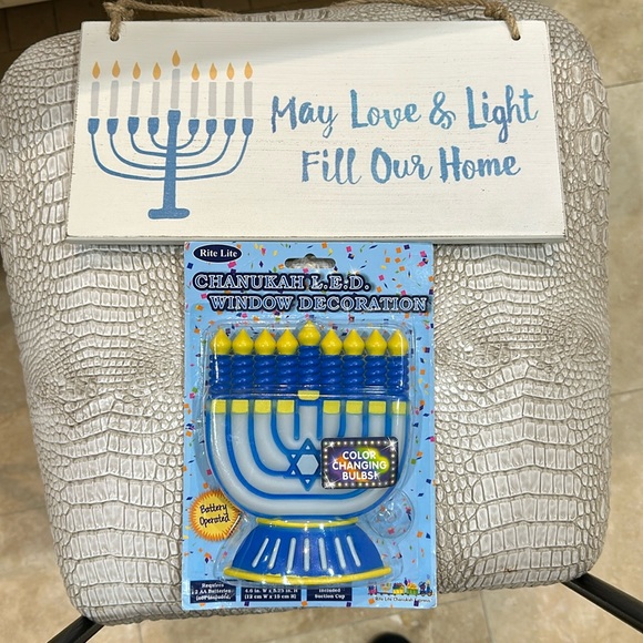 HANUKKAH DECOR NWT - Picture 1 of 3